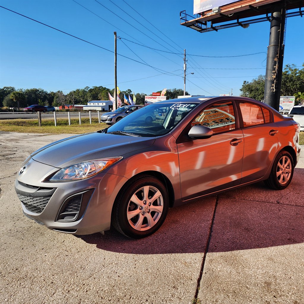 2011 Mazda MAZDA3 i Touring's photo