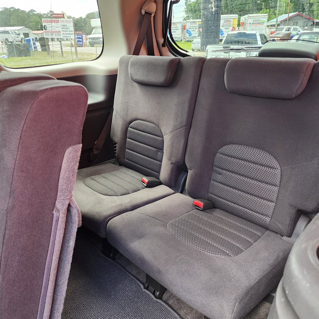 2010 Nissan Pathfinder SE - Photo 9